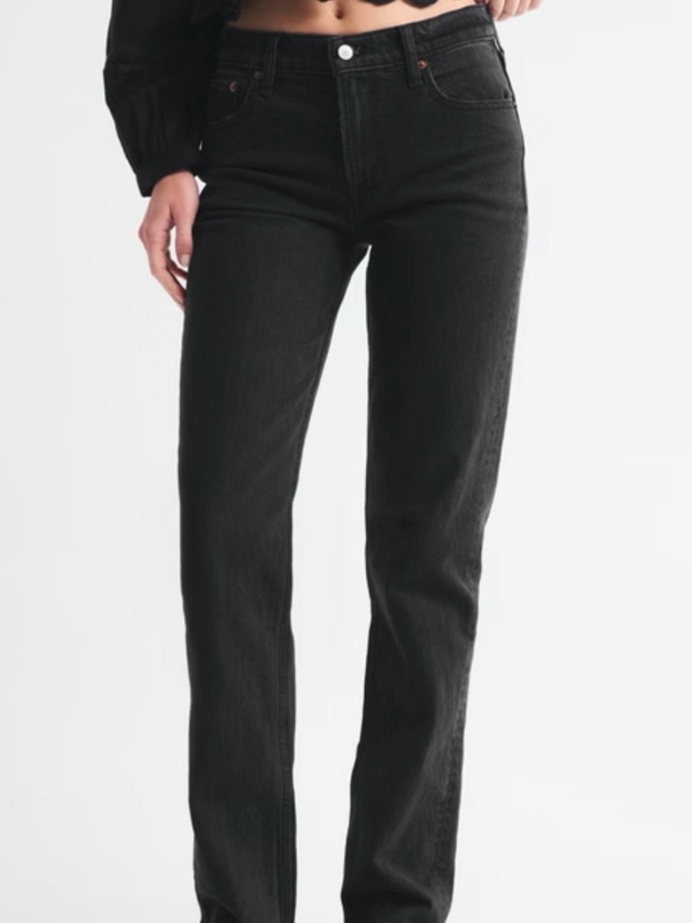 Abercrombie mid rise 90’s straight jean